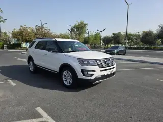 2017 Ford Explorer in Dubai used car