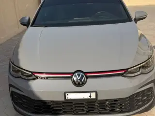 2023 Volkswagen Golf in Abu Dhabi used car
