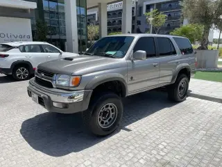 2002 Toyota 4Runner في Dubai سيارة مستعملة