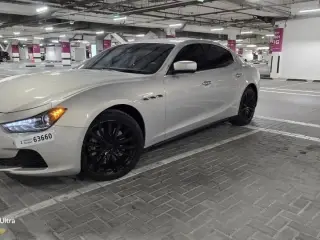 2015 Maserati Ghibli I in Dubai used car