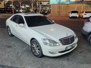 2006 Mercedes-Benz S-Class في Sharjah سيارة مستعملة