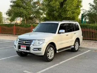 2019 Mitsubishi Pajero Sport in Abu Dhabi used car