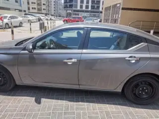 2021 Nissan Altima in Dubai used car