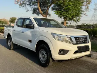 2019 Nissan Navara in Dubai used car