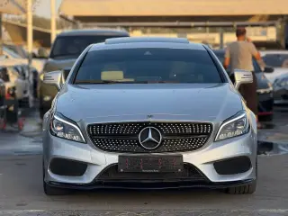 2016 Mercedes-Benz CLS في Dubai سيارة مستعملة
