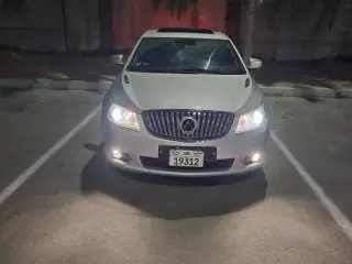 2012 Daewoo Espero في Abu Dhabi سيارة مستعملة