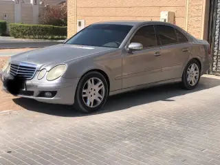 2008 Mercedes-Benz E-Class في Al Ain سيارة مستعملة