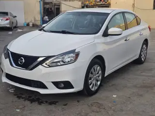 2018 Nissan Sentra في Sharjah سيارة مستعملة