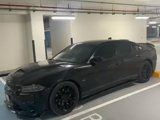 2018 Dodge Charger in Dubai used car