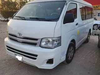 2013 Toyota Hiace in Dubai used car