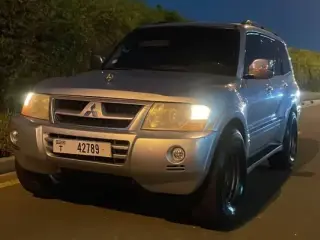 2004 Mitsubishi Pajero in Ajman used car