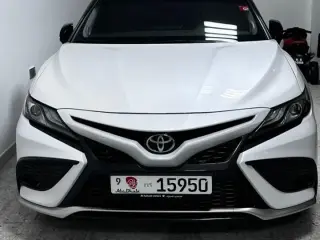 2021 Toyota Camry in Dubai used car