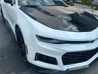 2017 Chevrolet Camaro in Dubai used car