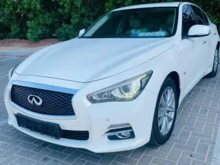 2016 Infiniti Q50 in Dubai used car