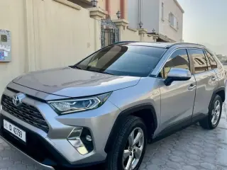 2019 Toyota Rav4 in Dubai used car