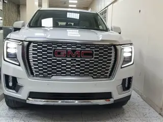 2021 GMC Yukon في Dubai سيارة مستعملة