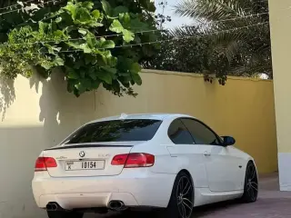 2010 BMW 3-Series in Dubai used car