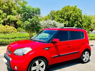 2014 Kia Soul في Dubai سيارة مستعملة