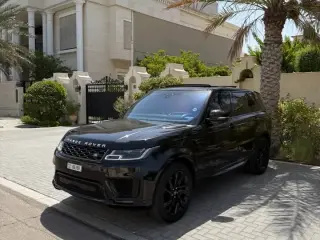 2020 Land Rover Range Rover Sport in Dubai used car