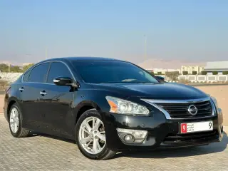 2014 Nissan Altima in Dubai used car