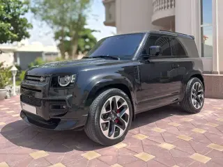 2021 Land Rover Defender in Dubai used car