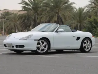 1998 Porsche Boxster في Sharjah سيارة مستعملة