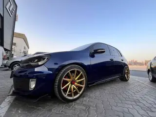 2013 Volkswagen Golf in Dubai used car