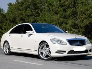 2010 Mercedes-Benz S-Class في Dubai سيارة مستعملة
