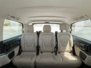2020 Mercedes-Benz V-Class في Dubai سيارة مستعملة