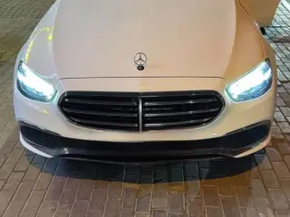 2022 Mercedes-Benz E-Class في Dubai سيارة مستعملة