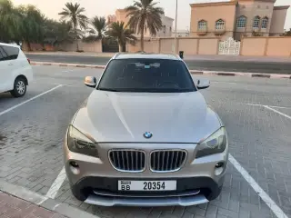 2011 BMW x1 في Dubai سيارة مستعملة