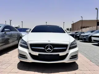 2012 Mercedes-Benz CLS في Sharjah سيارة مستعملة