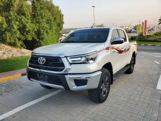 2022 Toyota Hilux in Dubai used car