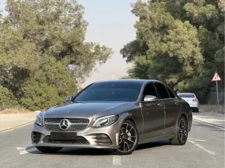 2019 Mercedes-Benz C-Class في Sharjah سيارة مستعملة
