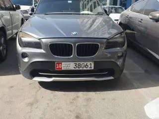 2012 BMW x1 في Abu Dhabi سيارة مستعملة