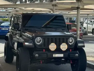 2022 Jeep Wrangler Unlimited في Dubai سيارة مستعملة