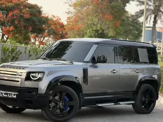 2023 Land Rover Defender in Dubai used car