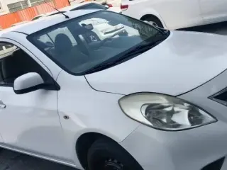 2014 Nissan Sunny in Dubai used car