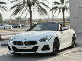 2023 BMW Z4 في Dubai سيارة مستعملة