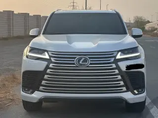 2024 Lexus LX600 في Dubai سيارة مستعملة
