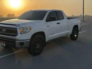 2014 Toyota Sequoia in Abu Dhabi used car