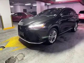 2022 Lexus NX في Dubai سيارة مستعملة