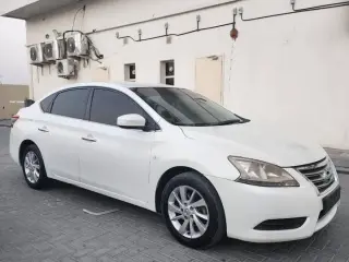 2016 Nissan Sentra في Dubai سيارة مستعملة
