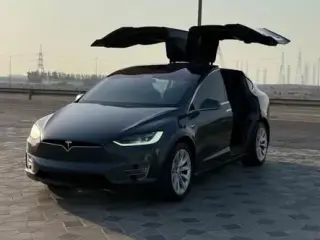 2018 Tesla Model X in Dubai used car