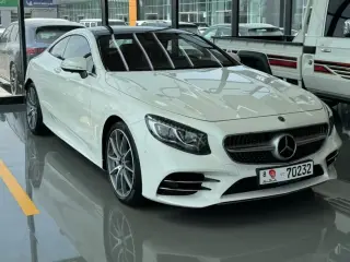 2020 Mercedes-Benz S-Class في Abu Dhabi سيارة مستعملة