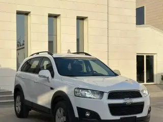 2014 Chevrolet Captiva في Dubai سيارة مستعملة