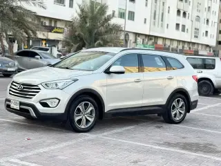 2015 Hyundai Santa Fe in Sharjah used car