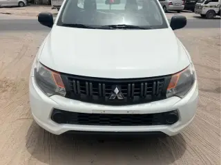 2018 Mitsubishi L200 in Dubai used car