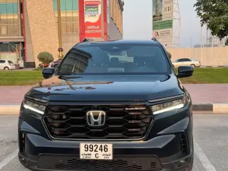 2024 Honda Pilot in Dubai used car