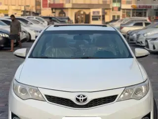 2012 Toyota Camry in Dubai used car